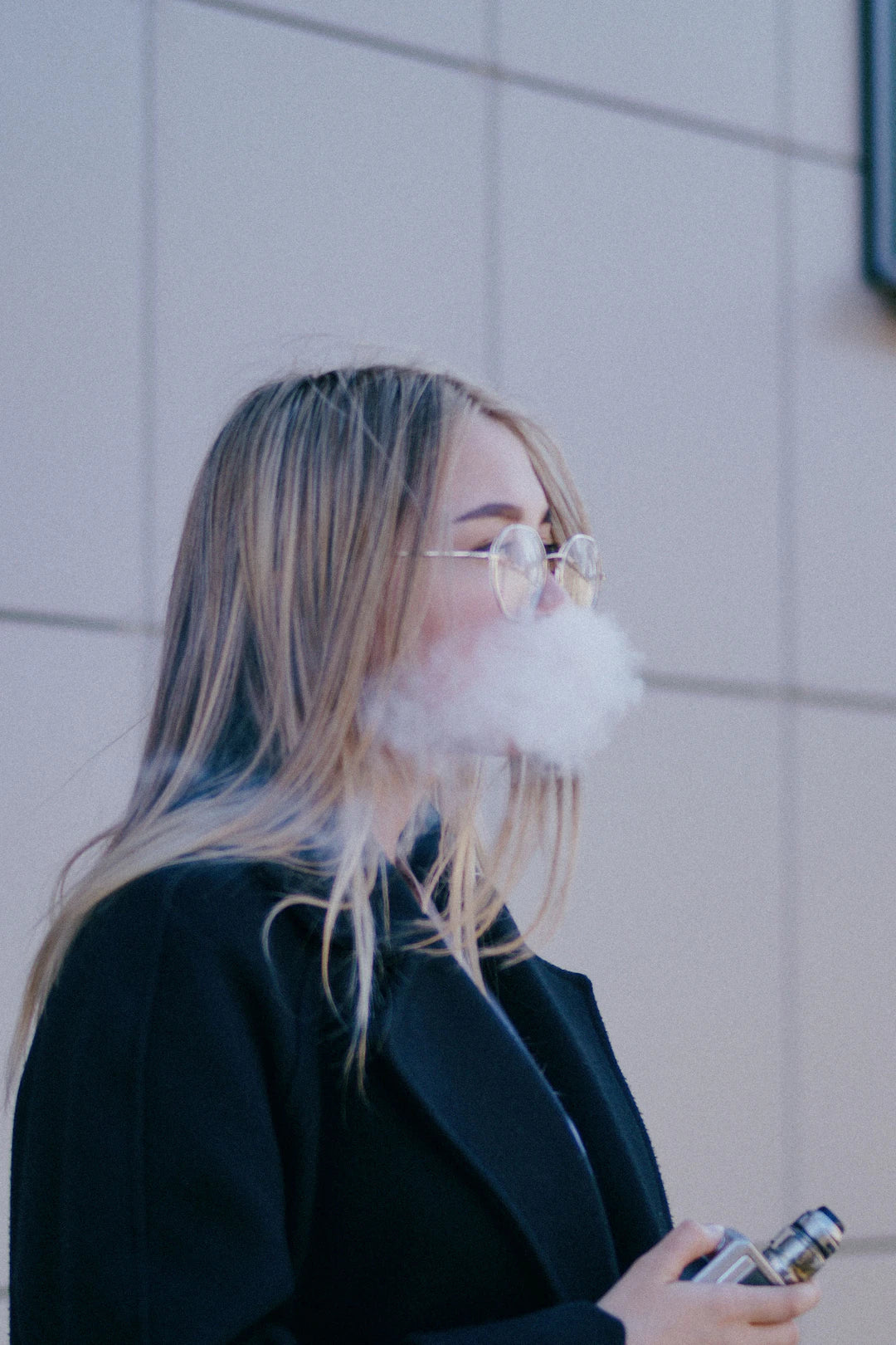 Unraveling Vaping Myths The Media's Role in Truth-Telling